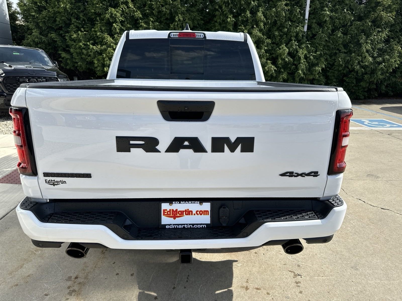 2025 RAM 1500 Big Horn 4x4 Crew Cab 5'7 Box